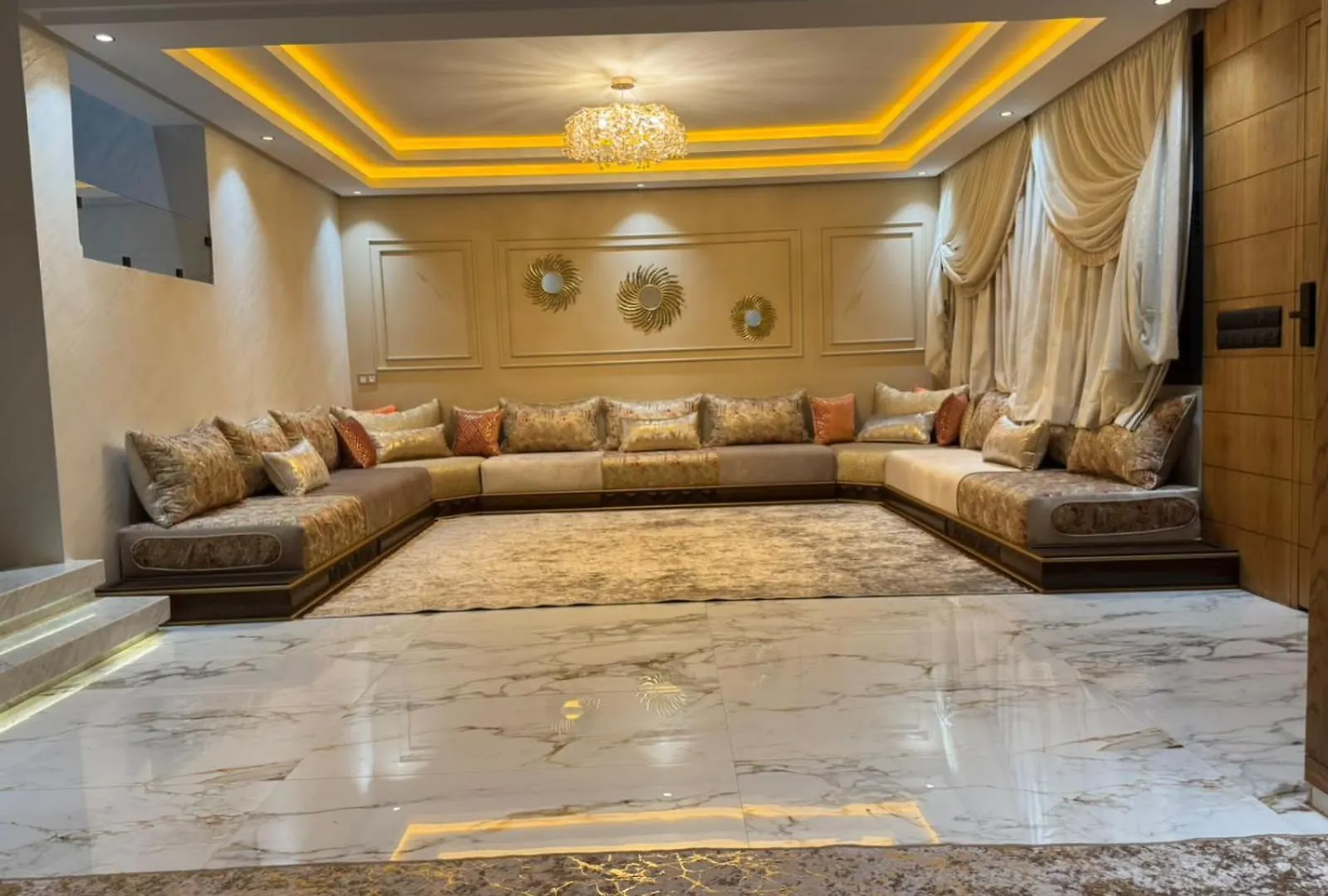 A Luxurious Villa At The Heart Of Agadir location